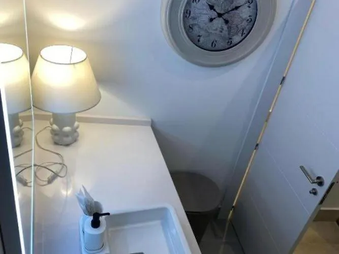 Apartment Faro'S Tribuna Malaga - Edf Martillo Spain